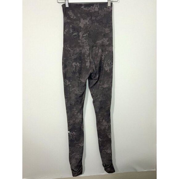 Lululemon Hug your Core Super High-Rise Tight 28" Leggings Stirrups Size 10 - Picture 9 of 9